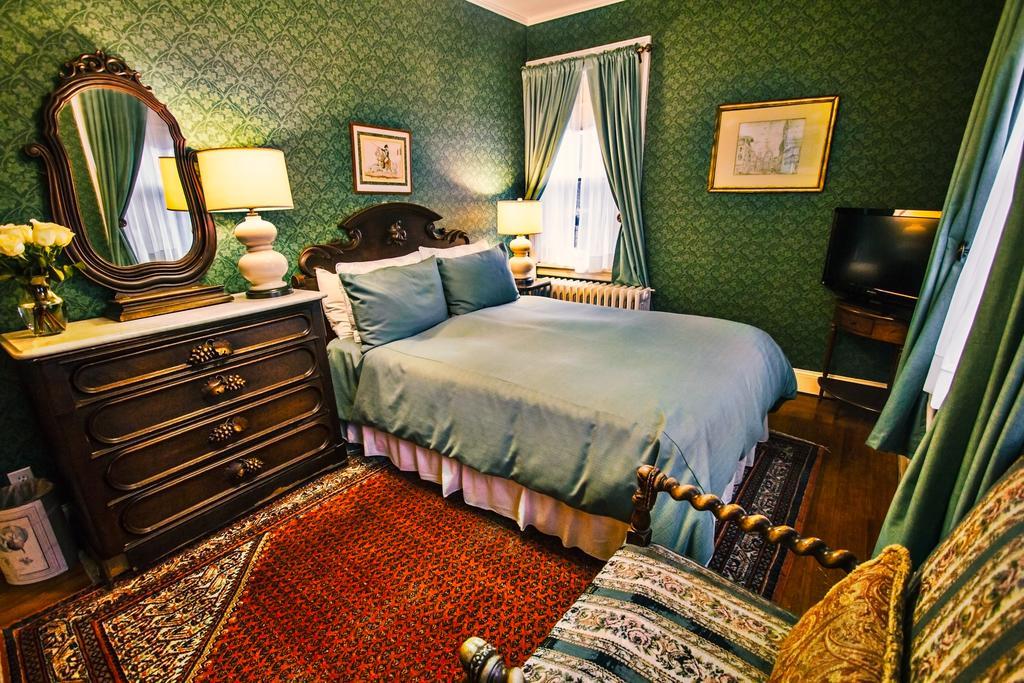 The Bertram Inn Brookline Ngoại thất bức ảnh